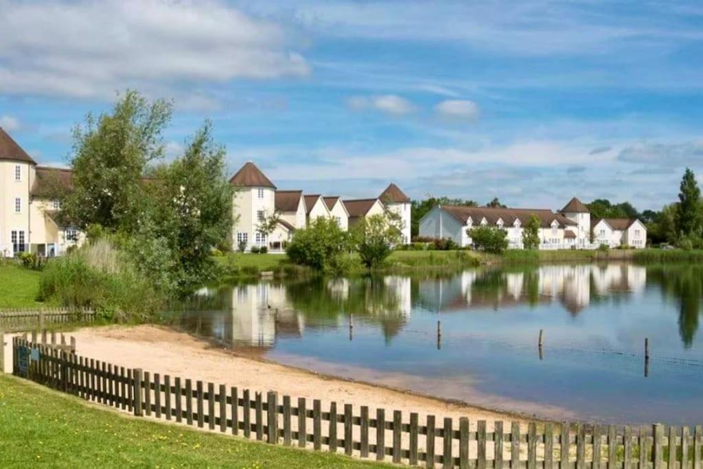 Emerald Lake House South Cerney Luaran gambar