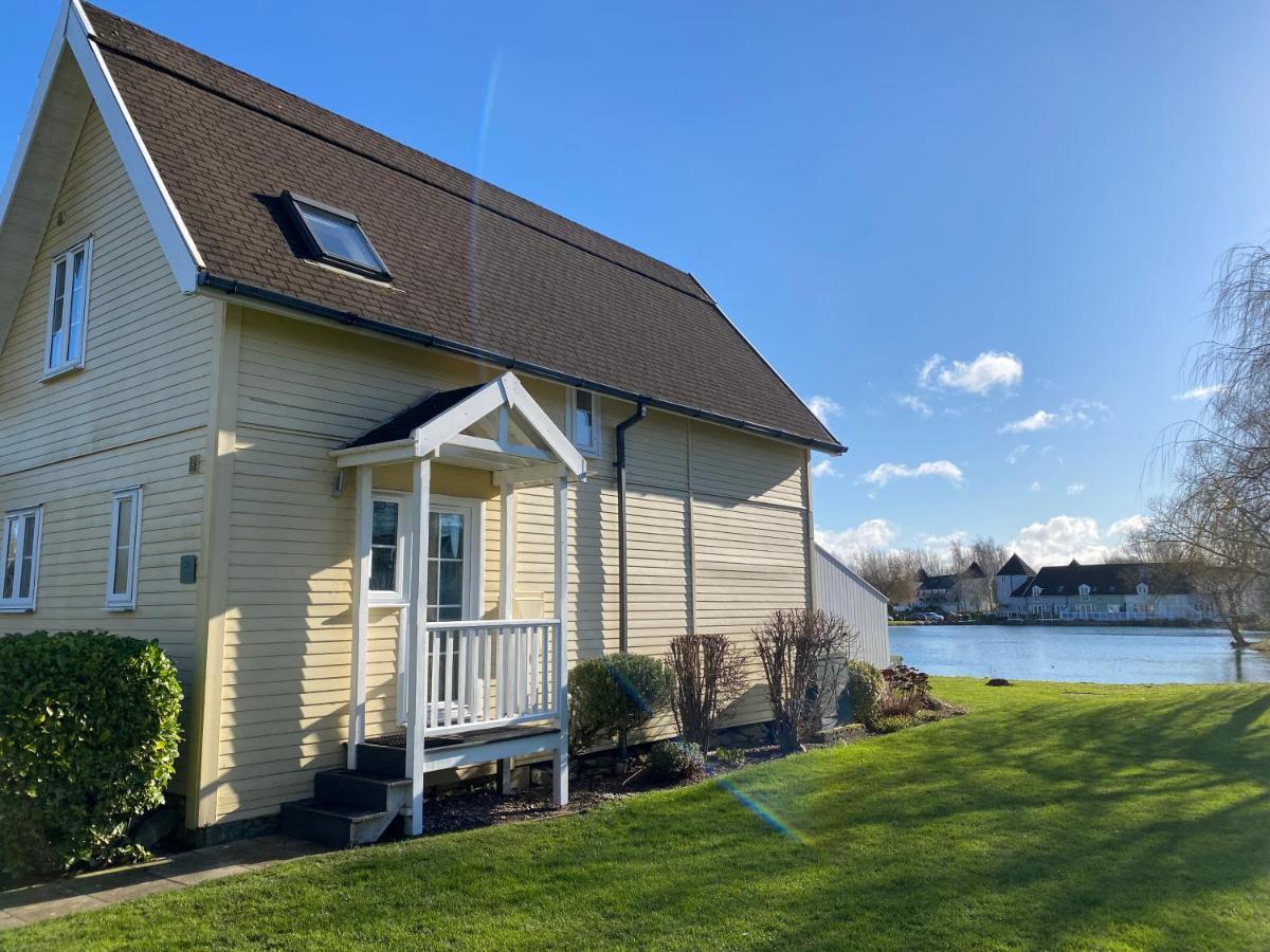 Emerald Lake House South Cerney Luaran gambar