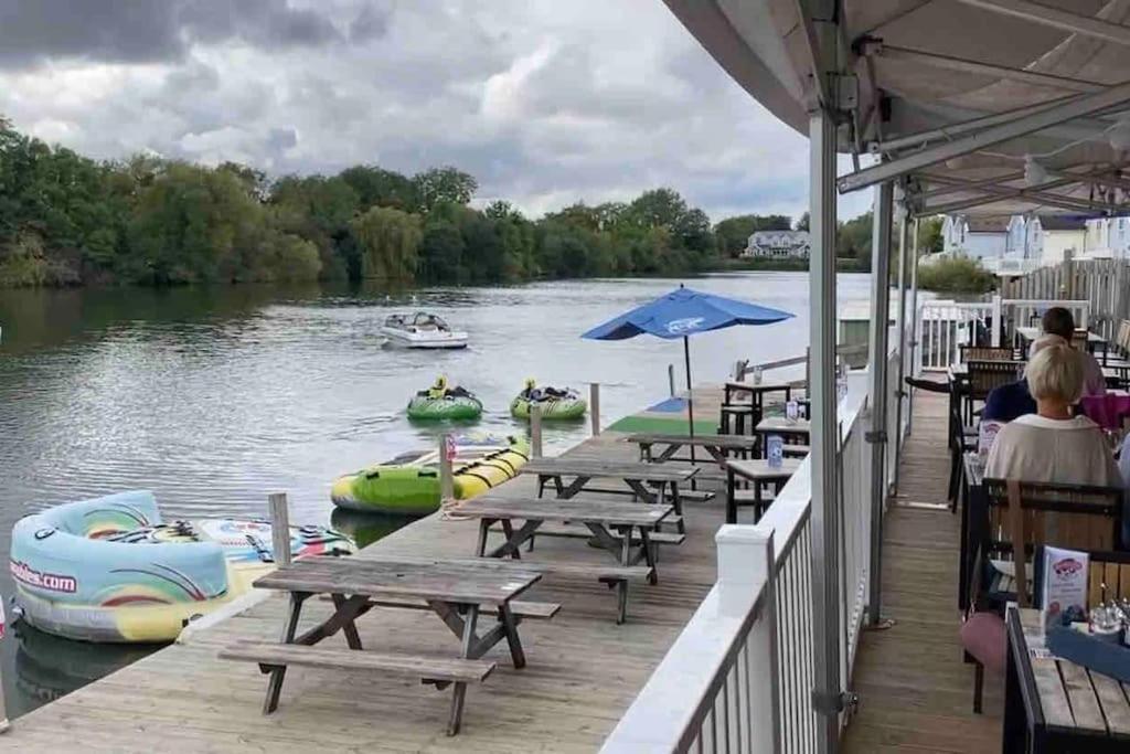 Emerald Lake House South Cerney Luaran gambar