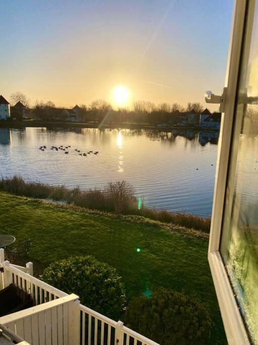 Emerald Lake House South Cerney Luaran gambar