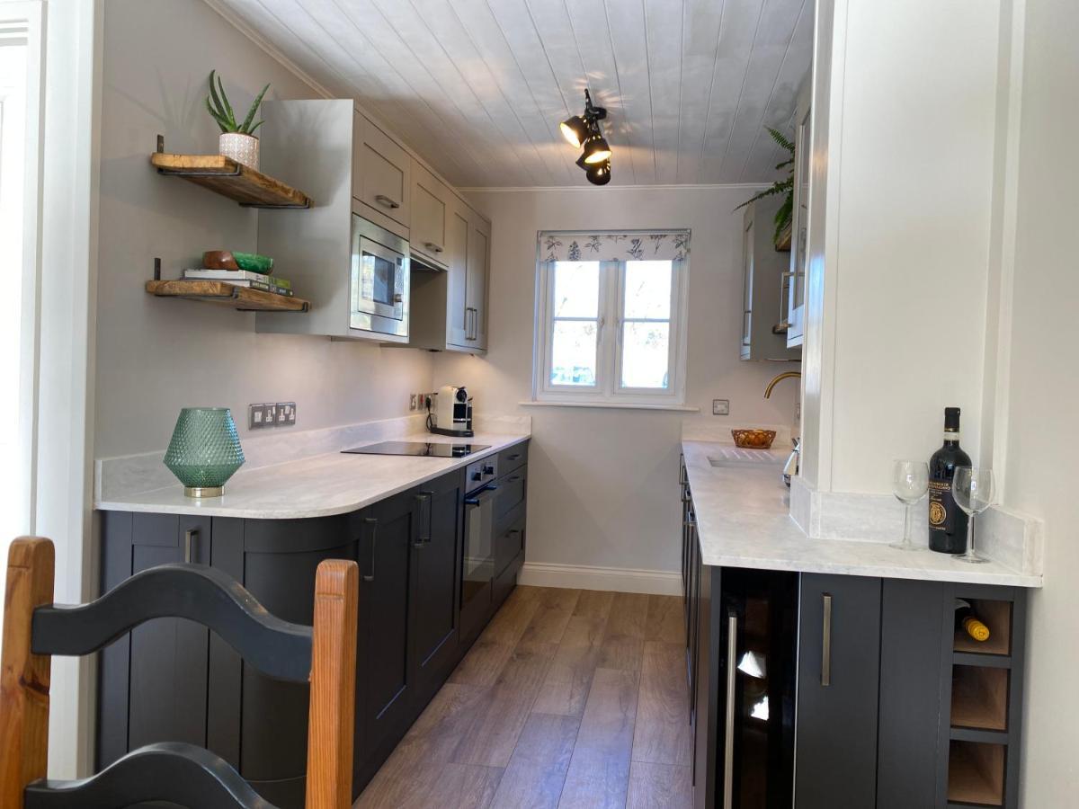 Emerald Lake House South Cerney Luaran gambar