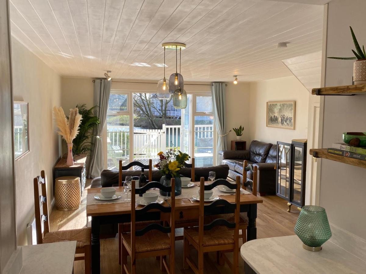 Emerald Lake House South Cerney Luaran gambar