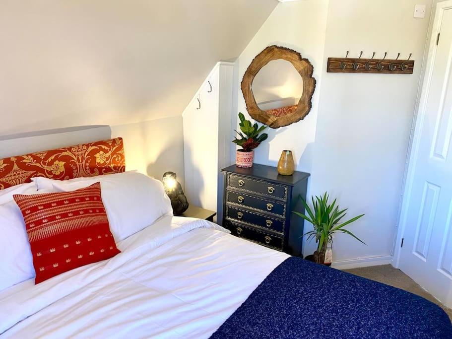 Emerald Lake House South Cerney Luaran gambar