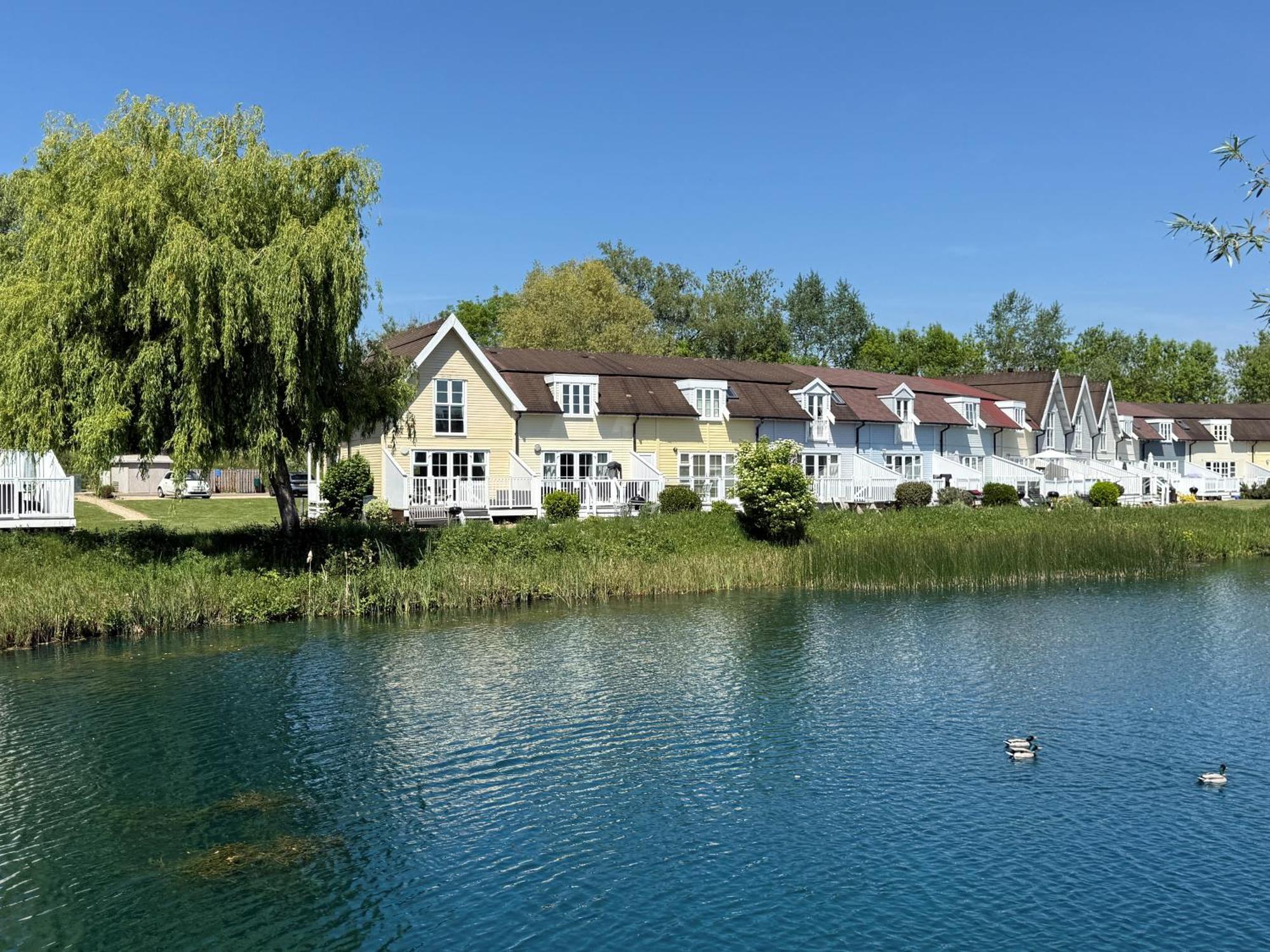 Emerald Lake House South Cerney Luaran gambar